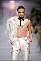 Celebrity Photo: Miranda Kerr
5 Photos
Photoset #715928
@BestEyeCandy.com