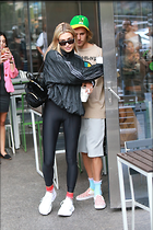 Hailey Baldwin justin Bieber and seen in New York 13 08 2018 x193 Adds CelebCorner
183 Photos
Photoset #423604
@BestEyeCandy.com