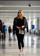 Kate Upton at Los Angeles International Airport 07-10-2018
17 Photos
Photoset #417633
@BestEyeCandy.com