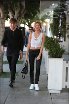 Hailey Baldwin and Ashton Irwin Out in West Hollywood 11-05-206
63 Photos
Photoset #400862
@BestEyeCandy.com