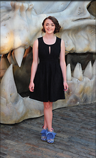Celebrity Photo: Maisie Williams
7 Photos
Photoset #404332
@BestEyeCandy.com