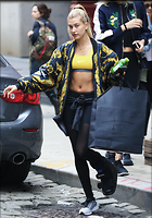 Hailey Baldwin out and About in New York 05-24-2016
8 Photos
Photoset #400622
@BestEyeCandy.com