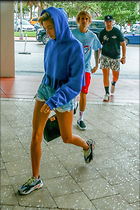 Celebrity Photo: Hailey Baldwin
11 Photos
Photoset #418945
@BestEyeCandy.com