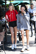 Celebrity Photo: Madison Beer
1613x2419 1.3 mb
Viewed 9 times
@BestEyeCandy.com