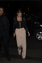 Hailey Baldwin arrives at Four Seasons Hotel George V in Paris 03-25-2017
15 Photos
Photoset #401026
@BestEyeCandy.com