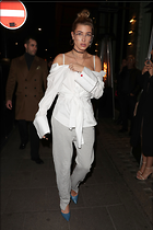 Hailey Baldwin leaves Sexy Fish in London 02-18-2017
37 Photos
Photoset #400975
@BestEyeCandy.com