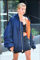 Hailey Baldwin out in New York 06-22-2018
8 Photos
Photoset #416755
@BestEyeCandy.com