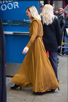 Margot Robbie greets fans at Good Morning America in New York 02.04.20 Adds
57 Photos
Photoset #476136
@BestEyeCandy.com