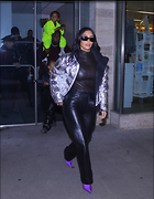 Kimberly Kardashian leaves the Nutcracker performance
22 Photos
Photoset #472042
@BestEyeCandy.com