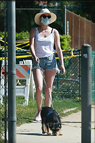 Lili Reinhart in Denim Cut Off Out with Her Dog in Los Angeles 05-02-2020
34 Photos
Photoset #629091
@BestEyeCandy.com