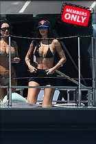 Celebrity Photo: Kylie Jenner
2207x3300 1.9 mb
Viewed 1 time
@BestEyeCandy.com