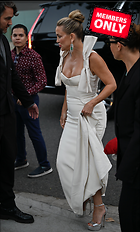 Celebrity Photo: Kate Hudson
2110x3500 2.0 mb
Viewed 1 time
@BestEyeCandy.com