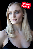 Celebrity Photo: Sophie Turner
4480x6720 2.3 mb
Viewed 2 times
@BestEyeCandy.com