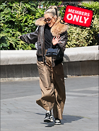 Celebrity Photo: Ashley Roberts
1556x2059 2.0 mb
Viewed 1 time
@BestEyeCandy.com