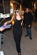 Celebrity Photo: Miley Cyrus
1200x1800 269 kb
Viewed 16 times
@BestEyeCandy.com