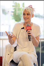 Celebrity Photo: Kristen Stewart
1200x1800 171 kb
Viewed 20 times
@BestEyeCandy.com