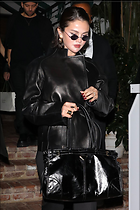 Celebrity Photo: Selena Gomez
1200x1800 226 kb
Viewed 4 times
@BestEyeCandy.com