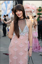 Celebrity Photo: Dakota Johnson
10 Photos
Photoset #725602
@BestEyeCandy.com