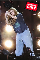 Celebrity Photo: Shakira
2200x3300 1.5 mb
Viewed 1 time
@BestEyeCandy.com