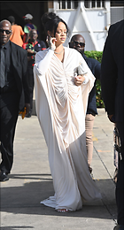 Celebrity Photo: Rihanna
1280x2374 234 kb
Viewed 7 times
@BestEyeCandy.com
