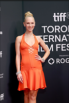 Celebrity Photo: Juno Temple
1365x2048 730 kb
Viewed 6 times
@BestEyeCandy.com