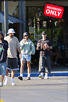 Celebrity Photo: Hailey Baldwin
2255x3381 2.3 mb
Viewed 0 times
@BestEyeCandy.com