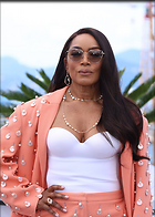 Celebrity Photo: Angela Bassett
1200x1680 235 kb
Viewed 7 times
@BestEyeCandy.com