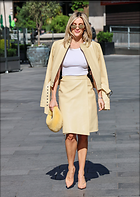 Celebrity Photo: Ashley Roberts
1279x1800   1,049 kb
Viewed 10 times
@BestEyeCandy.com