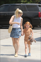 Celebrity Photo: Kate Mara
1590x2385 1.4 mb
Viewed 13 times
@BestEyeCandy.com