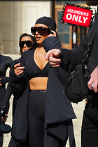 Celebrity Photo: Kimberly Kardashian
2333x3500 2.1 mb
Viewed 0 times
@BestEyeCandy.com