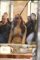 Celebrity Photo: Kimberly Kardashian
751x1126 630 kb
Viewed 8 times
@BestEyeCandy.com