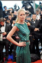 Celebrity Photo: Doutzen Kroes
2861x4300   715 kb
Viewed 7 times
@BestEyeCandy.com