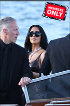 Celebrity Photo: Kimberly Kardashian
2334x3500 2.3 mb
Viewed 1 time
@BestEyeCandy.com