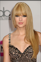Celebrity Photo: Taylor Swift
2000x3000   906 kb
Viewed 7 times
@BestEyeCandy.com