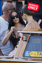 Celebrity Photo: Kimberly Kardashian
3676x5512 1.7 mb
Viewed 1 time
@BestEyeCandy.com