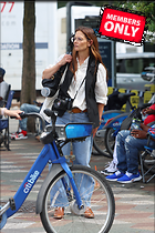 Celebrity Photo: Katie Holmes
2333x3500 2.6 mb
Viewed 1 time
@BestEyeCandy.com