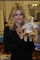 Celebrity Photo: Doutzen Kroes
2832x4256   1.1 mb
Viewed 5 times
@BestEyeCandy.com