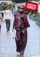 Celebrity Photo: Ashley Roberts
1939x2786 2.2 mb
Viewed 0 times
@BestEyeCandy.com