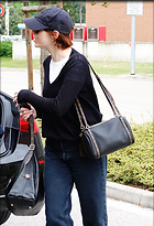 Celebrity Photo: Emma Stone
1200x1761 303 kb
Viewed 8 times
@BestEyeCandy.com