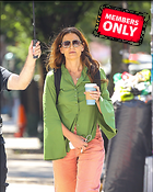 Celebrity Photo: Katie Holmes
1822x2278 2.4 mb
Viewed 1 time
@BestEyeCandy.com