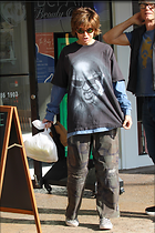 Celebrity Photo: Lisa Rinna
20 Photos
Photoset #730447
@BestEyeCandy.com