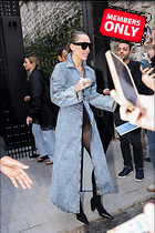 Celebrity Photo: Miley Cyrus
2333x3500 4.8 mb
Viewed 1 time
@BestEyeCandy.com