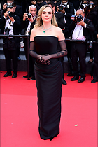 Celebrity Photo: Cara Delevingne
1200x1800 180 kb
Viewed 10 times
@BestEyeCandy.com