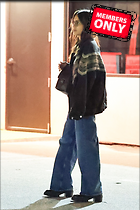 Celebrity Photo: Jessica Alba
1633x2449 1.8 mb
Viewed 0 times
@BestEyeCandy.com