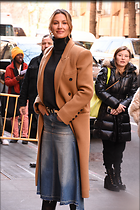 Celebrity Photo: Gisele Bundchen
2400x3600 1,044 kb
Viewed 6 times
@BestEyeCandy.com