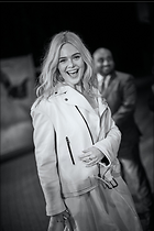 Celebrity Photo: Elle Fanning
1365x2048 855 kb
Viewed 4 times
@BestEyeCandy.com