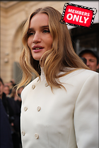 Celebrity Photo: Rosie Huntington-Whiteley
2221x3331   2.9 mb
Viewed 0 times
@BestEyeCandy.com