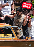 Celebrity Photo: Kylie Jenner
1900x2643 2.6 mb
Viewed 1 time
@BestEyeCandy.com