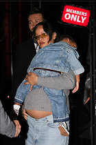 Celebrity Photo: Rihanna
1991x2988 3.2 mb
Viewed 1 time
@BestEyeCandy.com