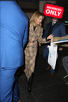 Celebrity Photo: Kate Hudson
2000x3000 2.8 mb
Viewed 0 times
@BestEyeCandy.com